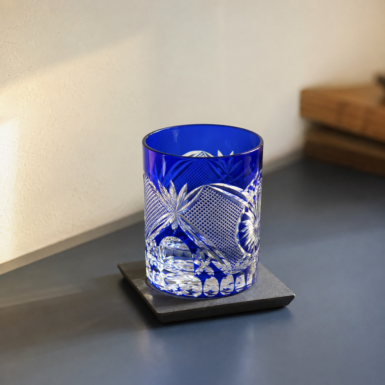 Hirota Glass Edo Kiriko Carafe – Asanoha Pattern